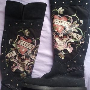 Ed hardy snowblazer Suede Boots